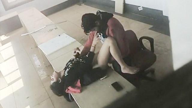Classroom Deep Sex Video – Hot Couple Xxx
